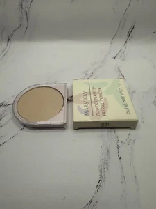 Mary Kay Powder Perfect Pressed Powder Ivory 6251 New older Stock - Picture 1 of 1