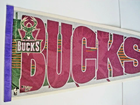Vtg Milwaukee Bucks NBA Pennant Old 2006 Logo Basketball 29" WinCraft Edition #3 Cover