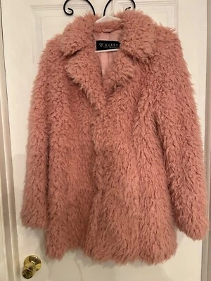 REBAJADO DE NUEVO!!!!   ABRIGO DE OSO DE PELUCHE GUESS LOS ANGELES EN ROSA - GRANDE Foto 1 de 4