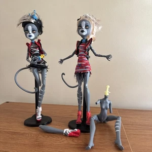 Monster High Zombie Shake Meowlody und Purrsephone Werecat Sisters mit extra Body - Bild 1 von 21