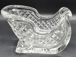 Lead Crystal Vintage Diamond Etched Glass Sleigh Christmas Centerpiece - Picture 1 of 7