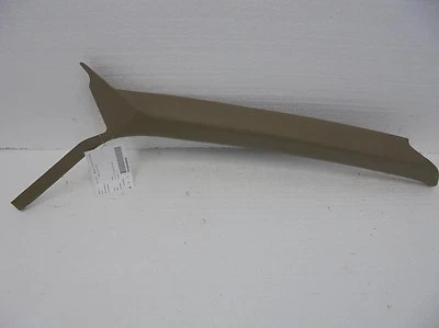 Parabrisas interior derecho Chevy Blazer S10 adorno apilar GMC Jimmy Sonoma Foto 1 de 4