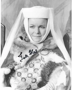 Doctor Who Isla Blair in The King's Demons Signed 8 x 10 Photo - Picture 1 of 1