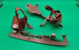 Early 1900's ICE SKATES made by the SAM L. WINSLOW Skate Co. Worcester - COOL! - Picture 1 of 5