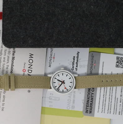 Reloj para mujer Mondaine Essence cuarzo esfera blanca MS1.32110.LS Foto 1 de 4