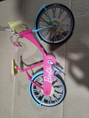 芭比娃娃Glam粉红色支架自行车 — 第 1/3 张图片