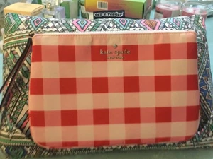 Kate Spade Chelsea Gingham Check Medium Handgelenktasche Handtasche in Rot Pink Neu ohne Etikett - Bild 1 von 4