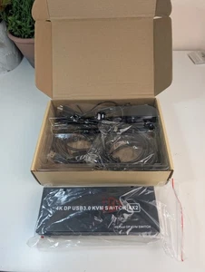 Conmutador KVM Displayport HDMI de doble monitor 4X2 4K 60Hz USB DP KVM Switch 4 PC - Imagen 1 de 6