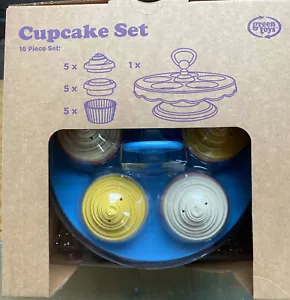 Green Toys Cupcake Set Pretend Play Girl Toddler Kids Food Gift 16 Piece New - Bild 1 von 6