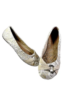 BONGO Melody Lace Overlay Cushioned Round Toe Ballet Flat Shoes Ivory Size 6 M - Picture 1 of 9