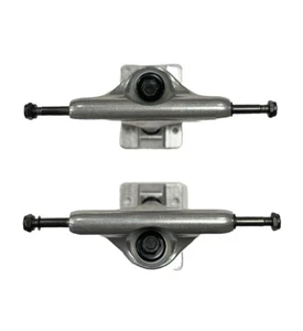 2pcs Skateboard Trucks 5.15" Hangar 8" Axle Aluminum Alloy Silver Hardware - Picture 1 of 9