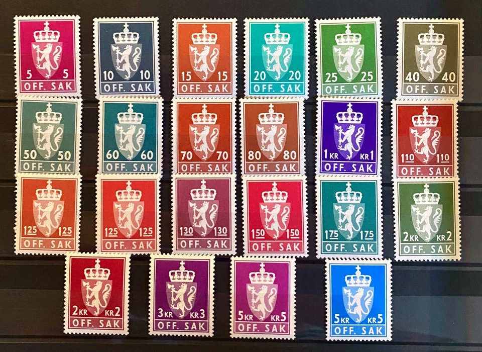 Серия марок официальной службы Норвегии как новые без наклеек и следов T117-T137 1975–1982 гг. - Изображение 1 из 1