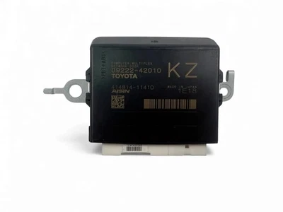 OK1222 TOYOTA Control Unit 89222-42010 - Image 1 of 4