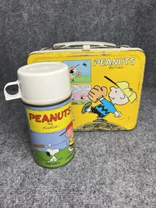 1960’s Peanuts Snoopy Metall Brotdose & Thermoskanne VINTAGE Lunchbox Baseball - Bild 1 von 15