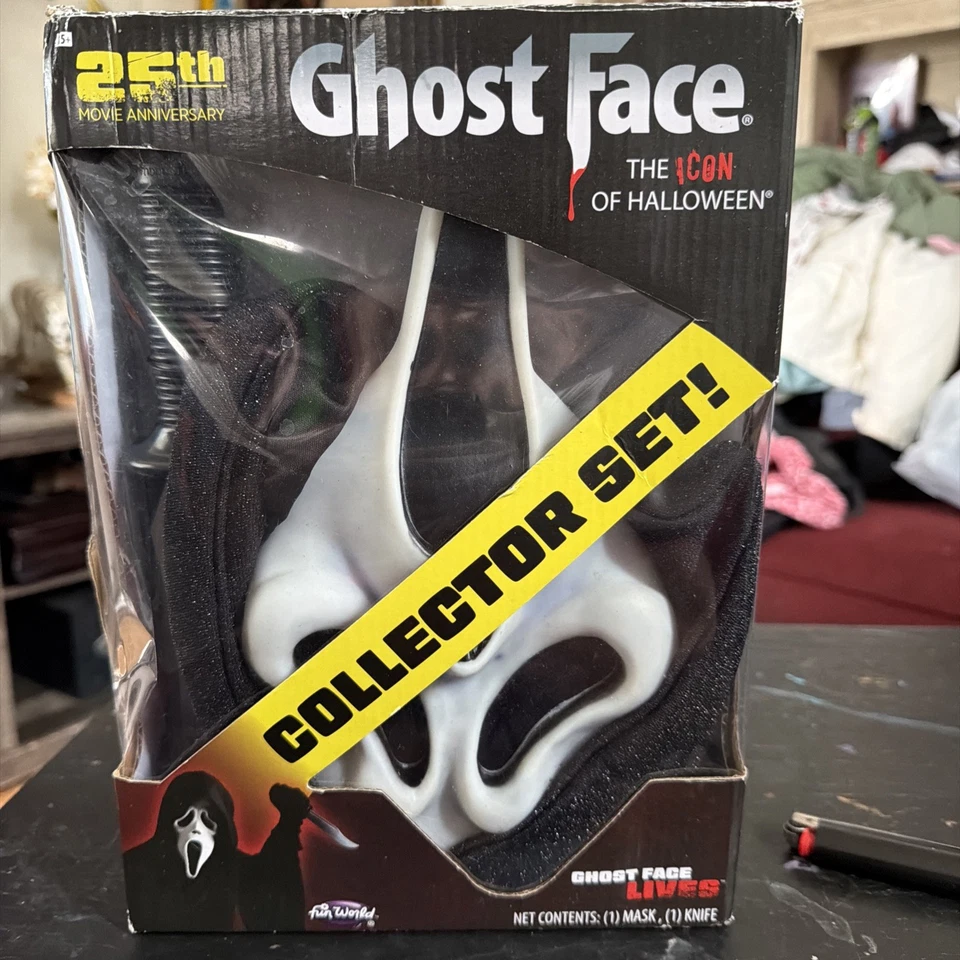 Juego de caja aniversario Ghost Face - Fun World Foto 1 de 4