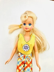 Barbie 1987 Teen Skipper Fashion Doll Rivestito Mattel Leggi 10in - Foto 1 di 12