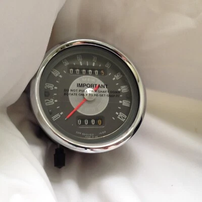 Velocímetro Smiths BSA 120 MPH SOLO 1964-1966 A65 y 1964-1969 A50 y B44 Foto 1 de 2