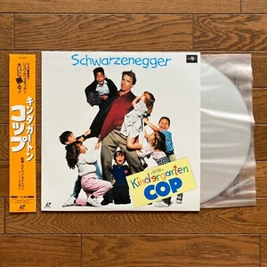 Kindergarten Cop Arnold Schwarzenegger Penelope Ann Japan LD Laserdisc Obi - Picture 1 of 2