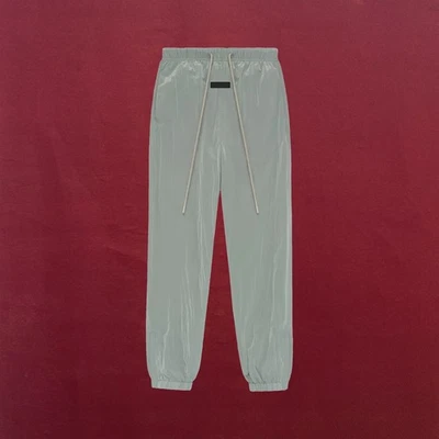 FEAR OF GOD ESSENTIALS HOMBRE PUÑOS VERDE NAILON PANTALÓN DEPORTIVO TALLA XL NUEVO CON ETIQUETAS Foto 1 de 4