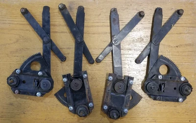 Reguladores puerta ventana 1953-54 Pontiac Chieftain Chevrolet Chevy 1954 Foto 1 de 4