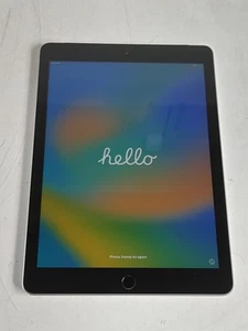 Apple iPad 5th Gen A1823 32 GB iOS 16.7.11 Space Gray ( Wi-Fi + 4G ) Unlocked - Picture 1 of 8