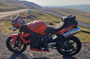 Triumph Street Triple 675 R - 2009, 16k, quickshifter, new MOT Service & Tyres - Picture 1 of 16