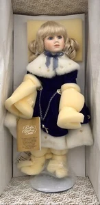 NRFB Franklin Heirloom Margaret Lynn Porcelain 16” Collectible Doll - Picture 1 of 12