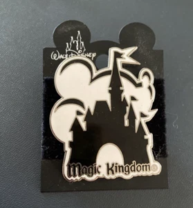 Walt Disney World Magic Kingdom Aschenputtels Schloss mit Mickey Silhouette Pin - Bild 1 von 6