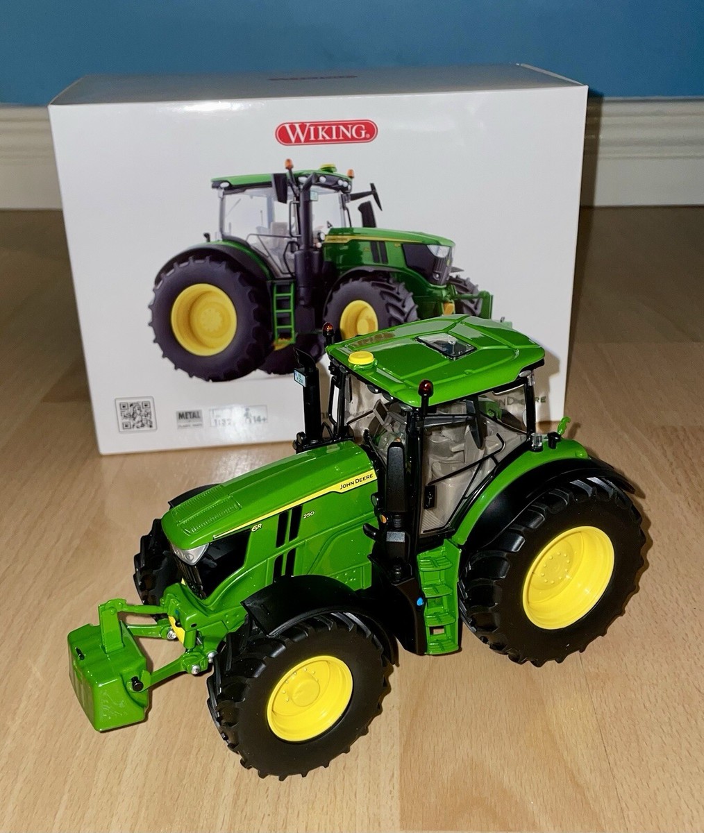 ミニカー Wiking1/32 John Deere 6250R Wiking1/32 John Deere 6250R