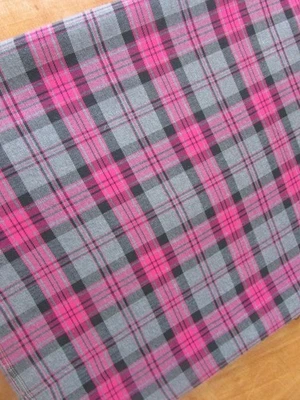 Tecido xadrez de lã ou lã rosa, cinza e preto pesado 6,75 jardas - Imagem 1 de 2