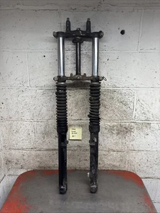 1980 Suzuki Ds250 Ds 250 Front End Forks Triple Tree - Picture 1 of 8