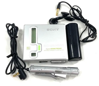 Sony MZ-E77 MD Walkman portátil miniDisc prata com fones de ouvido de controle remoto - Imagem 1 de 4