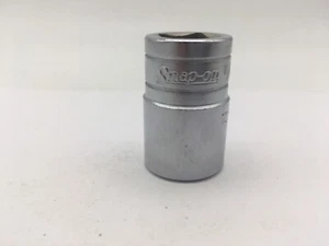 Snap-on Tools SW221 11/16" 1/2" Drive Socket 12 Point Older Logo Engraved USA - Picture 1 of 16