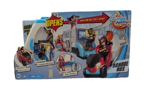 DC Super Hero Girls Transforming School Bus - Picture 1 of 5
