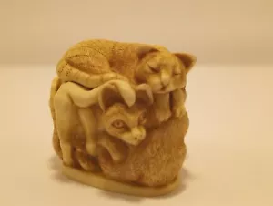 Harmony Kingdom Purrfect Friends Treasure Trinket Box Cats Vintage Retired 1994 - Picture 1 of 7