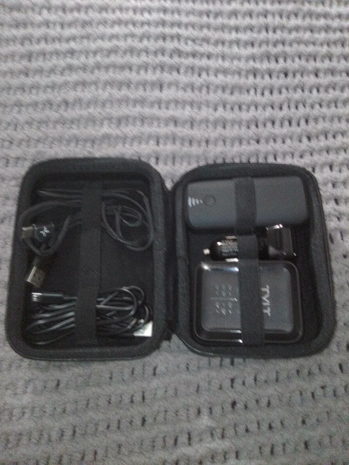 Tylt Power Bank Never Used - Image 1 of 4