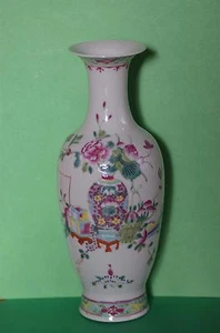 VINTAGE REPUBLIC PERIOD CHINESE VASE PORCELAIN CHINA ENAMEL COLORS - Picture 1 of 12