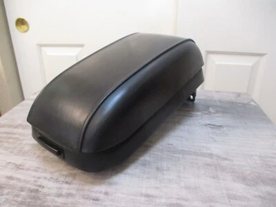 2002-2005 Hyundai XG350 Center Console Lid Cover Armrest Storage Black OEM CA - Image 1 of 4