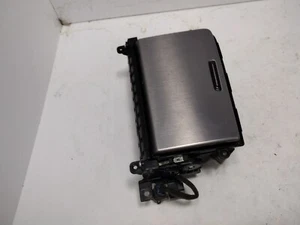2014-2016 HYUNDAI EQUUS Cup Holder - Picture 1 of 6