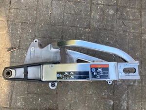Honda CBR900 RRY Fireblade Swinging Arm 99 - Picture 1 of 4
