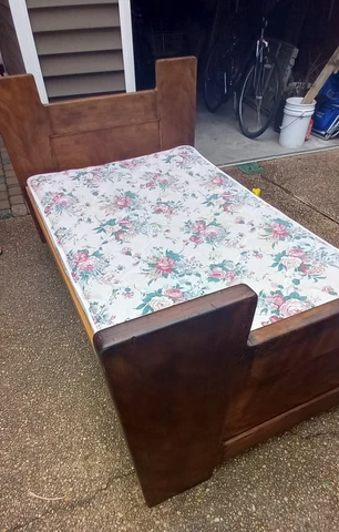 ANTIQUE BED 2" THICK SOLID WALNUT.  THREE-QUARTER SIZE 48"x75" MATRESS Cover