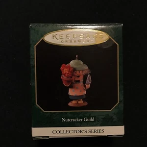 Hallmark Nutcracker Guild serie #4 1997 adornos de recuerdo de Navidad jardinero - Imagen 1 de 3