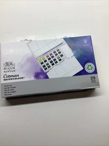 Winsor & Newton, Cotman Watercolour 'Travel Set', 24 x Half Pans + 1 x Cotman Wa - Picture 1 of 7