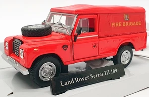 Cararama 1/43 Model 451750 - Land Rover Series 3 109 Soft Top Fire Brigade - Picture 1 of 5