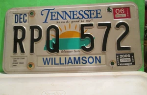 VINTAGE US Tennessee License Plate Tag SUN STICKER 2006 RPQ 572 TN JGM 761 - Picture 1 of 2