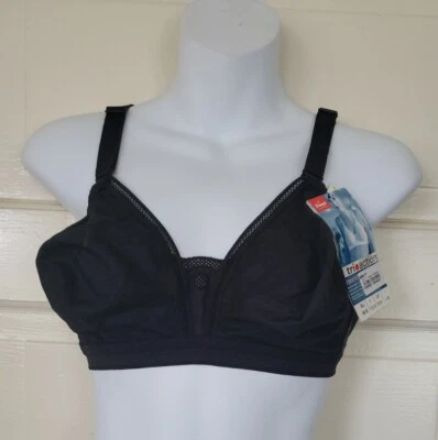 NWT TRIUMPH TRIACTION TROPHY BLACK SPORT  BRA EU 85B/ US 38B - Image 1 of 3