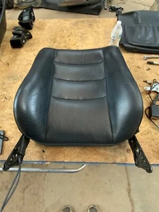 1992 Mercedes Benz 400E W124 sedan Front right Seat LEATHER back OEM black - Picture 1 of 10