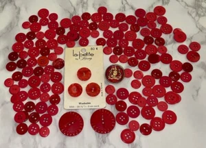 Estate Crafting Red Plastic Mixed Sewing Buttons Button Lot 123-26 - Picture 1 of 9
