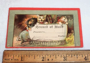 Antigua Tarjeta de Recompensa al Mérito - Gatos Gatitos Cesta 1800 Maestro Estudiante Escuela - Imagen 1 de 2