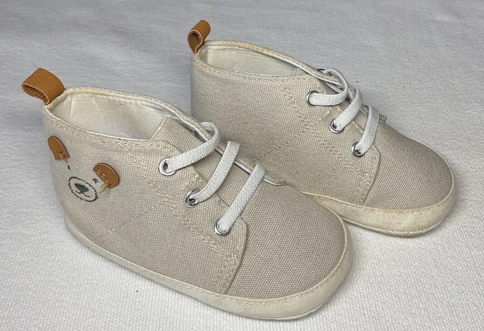 Carter's BABY BOY Tenis Zapatos TALLA 9-12 MOS BEAR NUEVO Foto 1 de 4